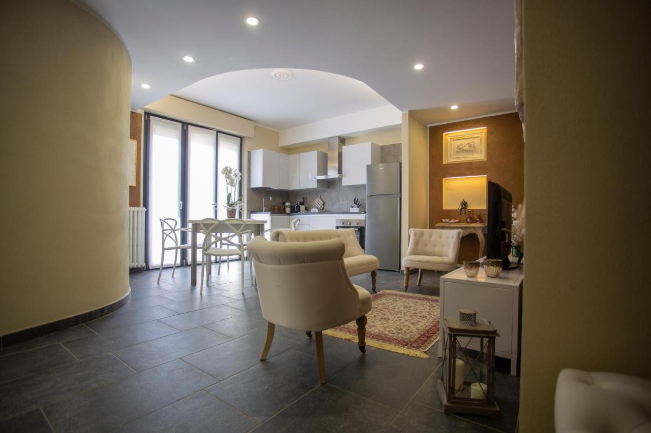 Elga'S Apartment - Your Charming Stay On Lake Orta Pettenasco Exteriér fotografie